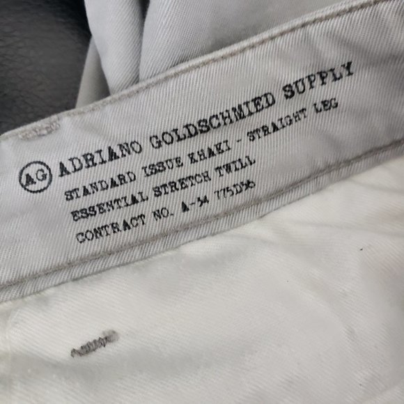 AG Standard Issue Khaki Straight Leg Essential 30 - Picture 3 of 5